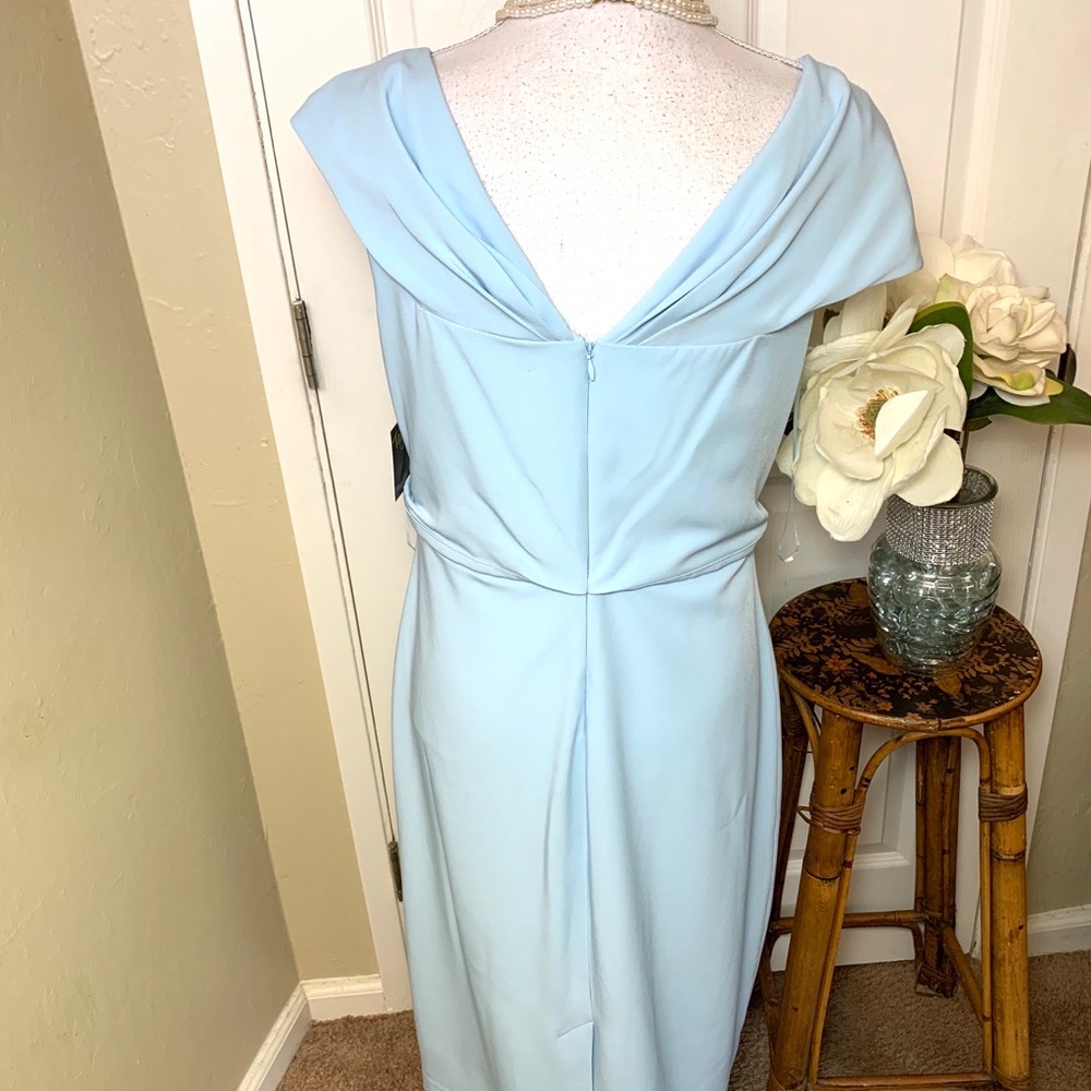 Taylor Dress - Picture 4 of 9